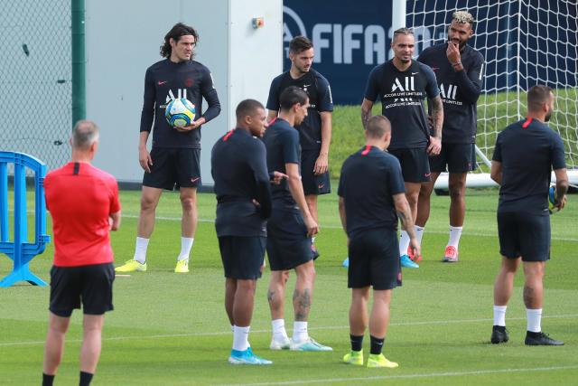 中国女篮出征奥运预选赛 大年初一对阵法国队