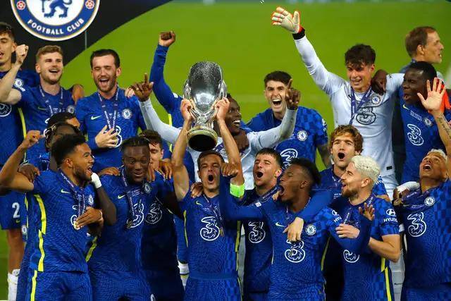 周琦23分沃特森22分 广东11连胜终结广州7连胜